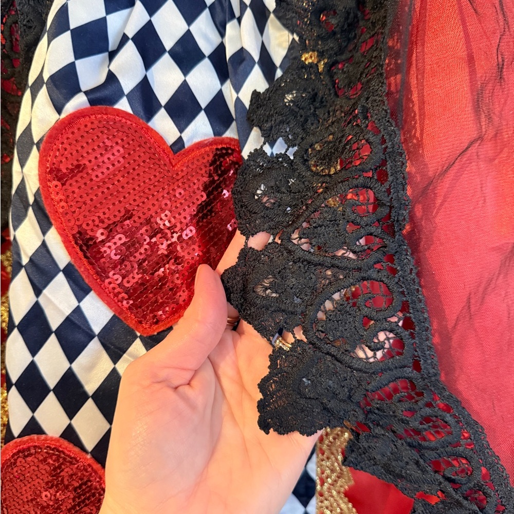 Queen of Hearts Kids Costume - Picture 3 of 6